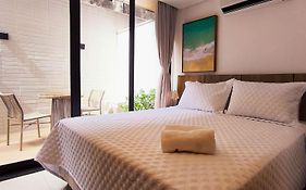 Flats térreo pé na areia no Alta Marine